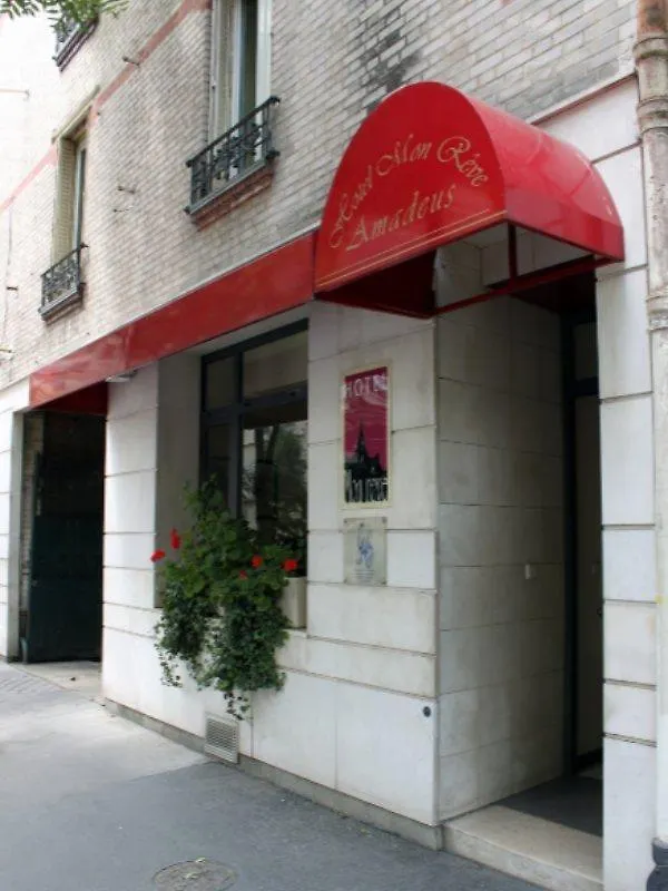 Mon Reve Hotel Paris France
