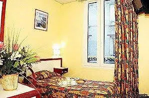 Mon Reve Hotel Paris 2*,