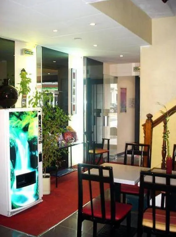 Mon Reve Hotel Paris